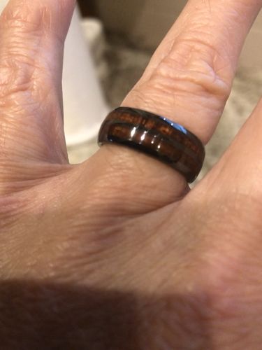 Customer photo review of Hawaiian Koa Wood Inlaid Black High Tech Ceramic Double Row Wedding Ring 8mm