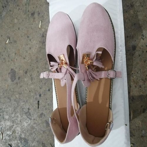 Customer photo review of Dr.Care - Women's Casual Platform Flat Comfort Fringe Shoes