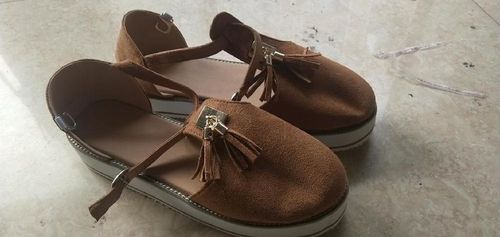 Customer photo review of Dr.Care - Women's Casual Platform Flat Comfort Fringe Shoes