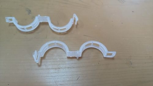 Customer photo review of HALT MICH - der Pflanzenring der Halt beim Wachsen gibt