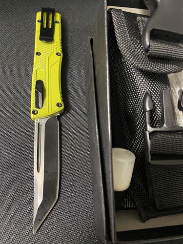 Customer photo review of INTRUDER (GREEN)