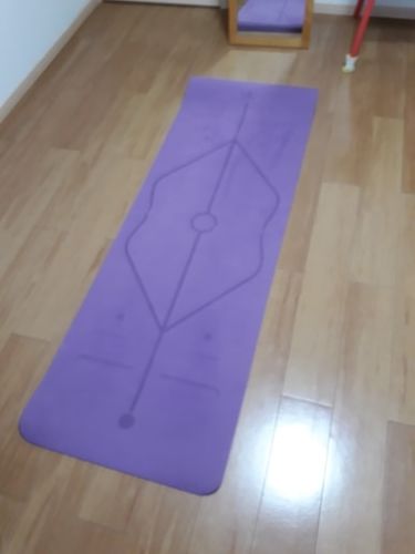 Customer photo review of LOTUS MATTE - die Yoga Matte, die durch Markierungen korrigiert