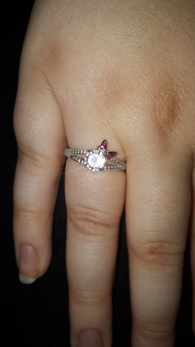 Customer photo review of Disney® Minnie Mouse Candle - Minnie Mouse Ring Collection