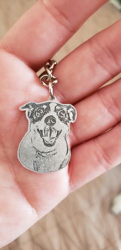 Customer photo review of Silvercut™ Keychain