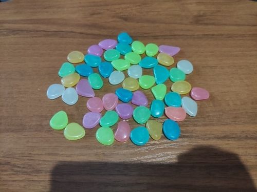 Customer photo review of LET'S GLOW - die dekorativen Leuchtsteine für den Garten