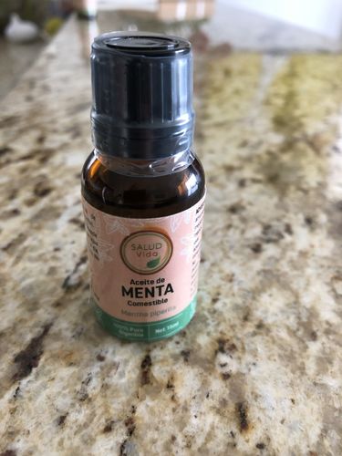 Customer photo review of Aceite de menta comestible