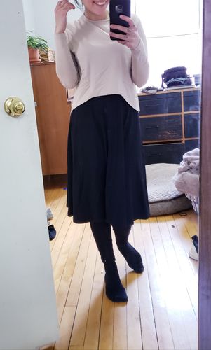 Customer photo review of HI LOW SEAMED TEE-SAND
