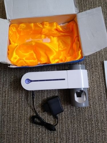 Customer photo review of GezondeGlimlach™ | UV tandenborstel houder