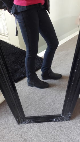Customer photo review of Women Fashion Comfortable Ankle Chelsey Boot in Low Heel Black Beira Rio 7057.111