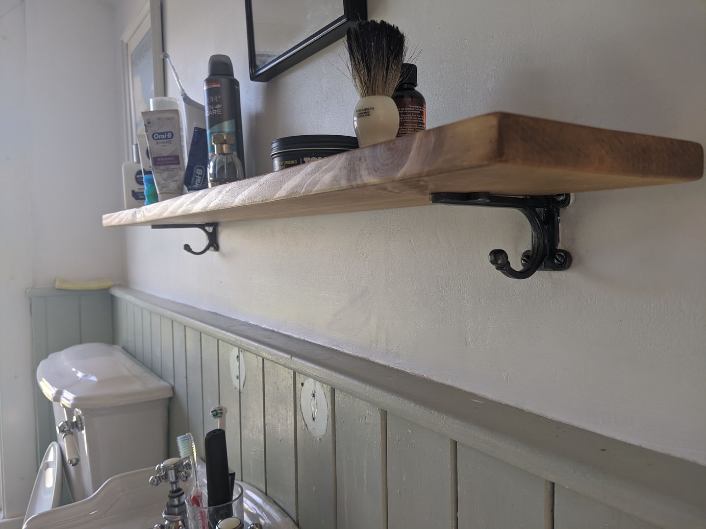 Customer photo review of 4 Inch Chiltern Cast Iron Shelf Bracket