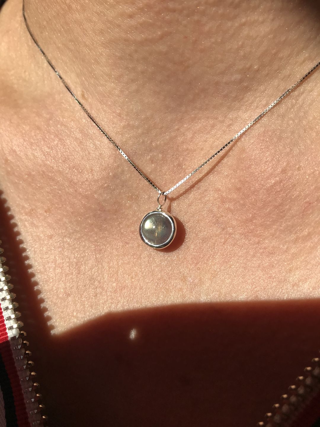 Customer photo review of Collier du Guérisseur