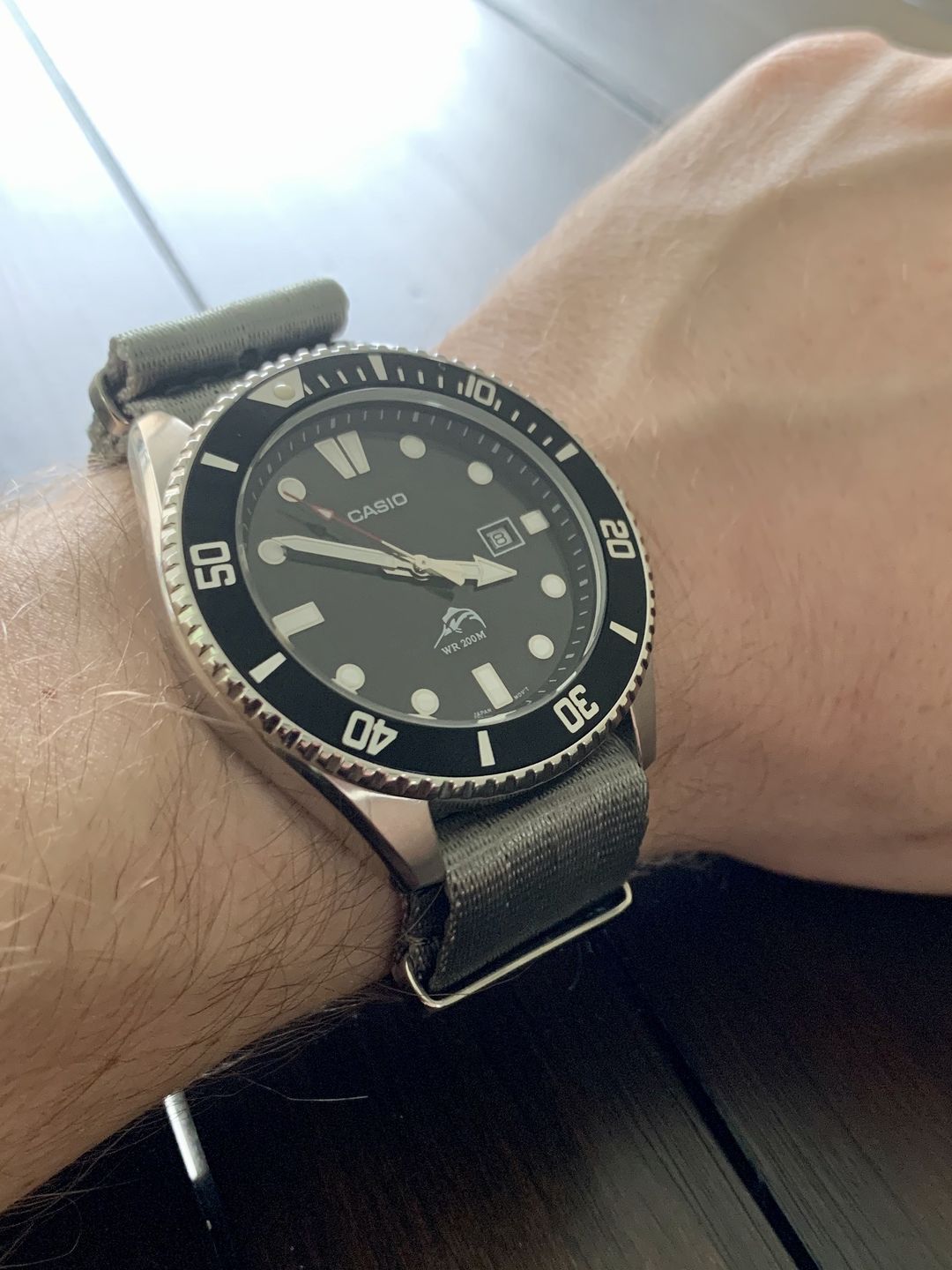 Customer photo review of AlphaShark Slim - Silver Lining