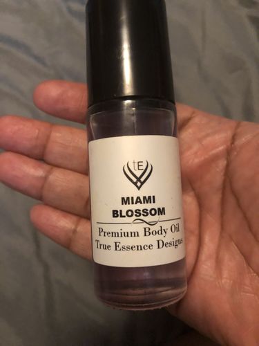 Customer photo review of Delicious Pussy Body Oil - Womens