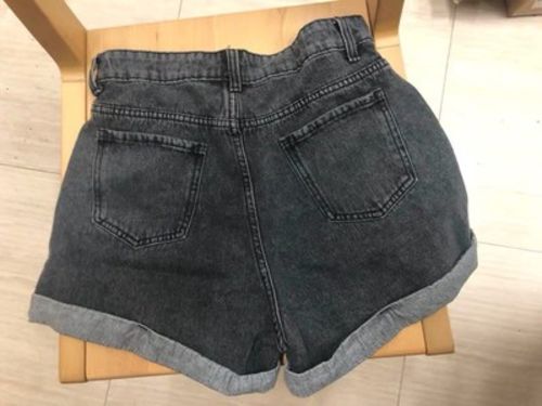 Customer photo review of Solid color casual shorts wild basic jeans