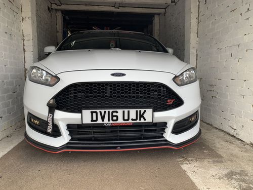 Customer photo review of Focus ST MK3.5 Race Style Armour