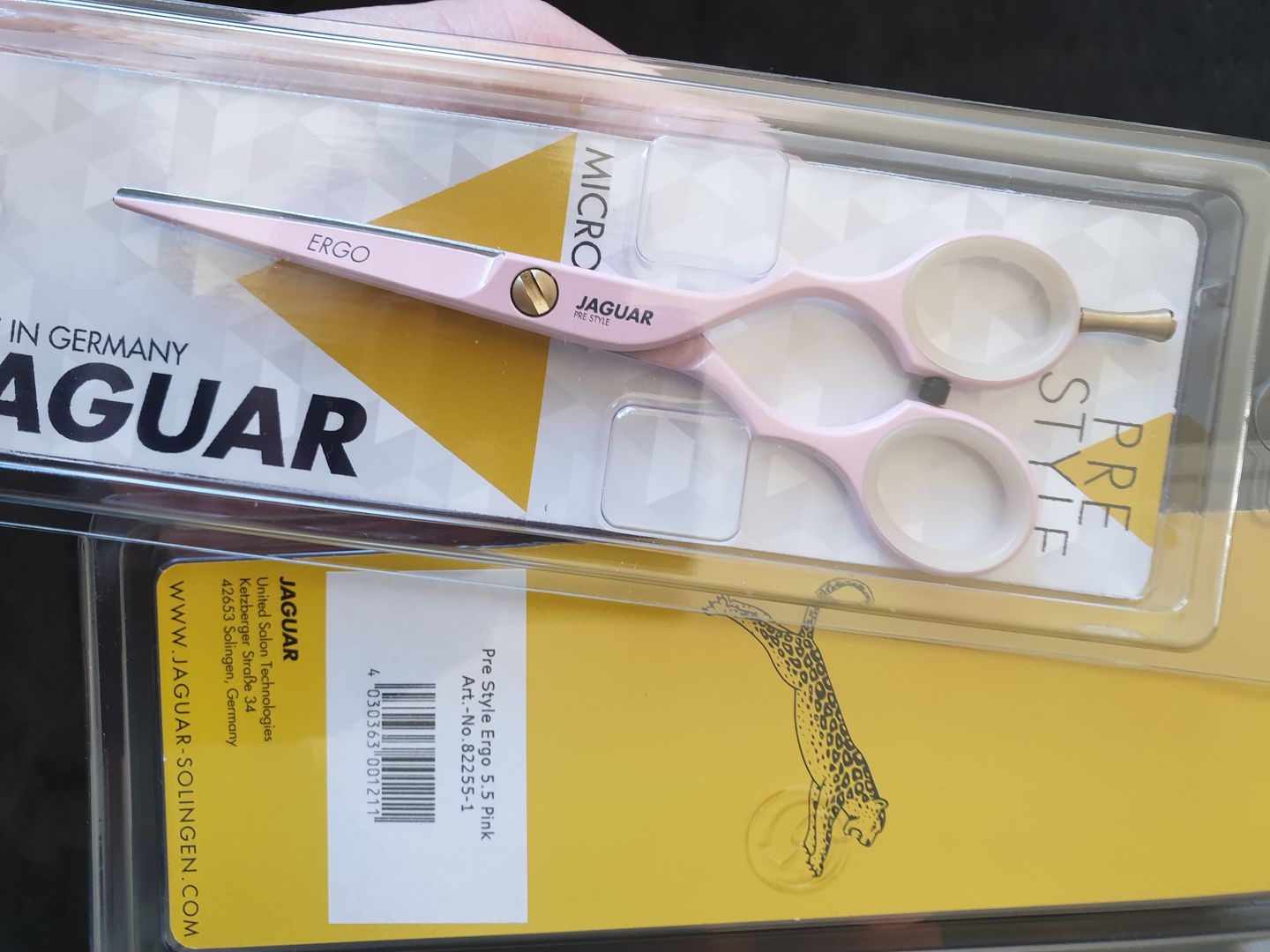 Customer photo review of Jaguar Pink Pre Style Ergo Hair Cutting Scissors