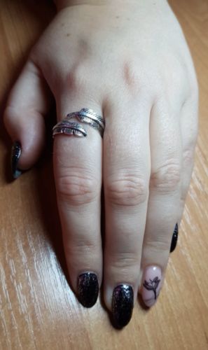 Customer photo review of Bague Plume d'Ange