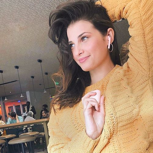 Customer photo review of White Nova