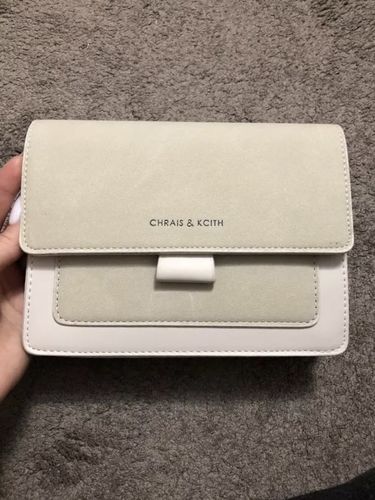 Customer photo review of Sac à bandoulière Doug