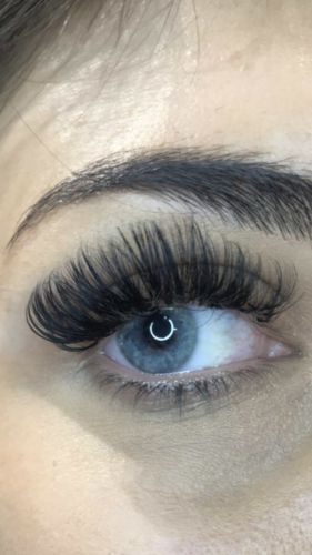 Customer photo review of 0.03 Easy Smart Fan Russian Volume Cashmere Lashes (16 lines)