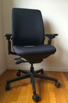 Customer photo review of Amia Chair by Steelcase-Blue (Renewed)
