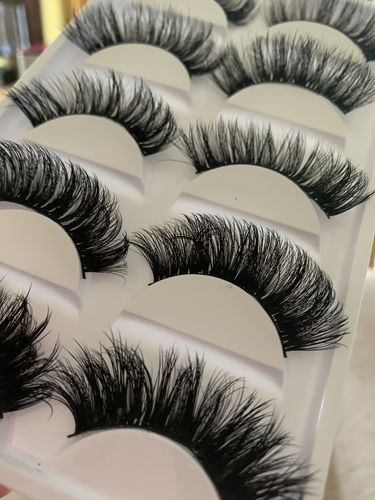 Customer photo review of 0.10 Easy Fan Russian Volume Cashmere Lashes (16 lines)