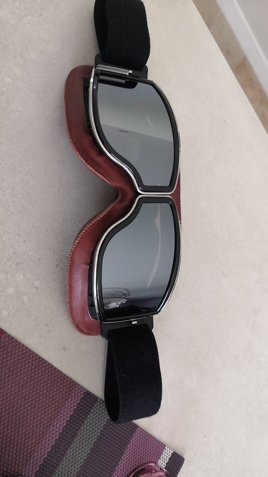 Customer photo review of Retro Jet Brown Goggles