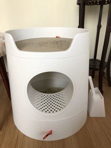 Customer photo review of Mayitwill XL Castle 2 in 1 Front-Entry Semi-Closed Cat Litter Box with Scoop