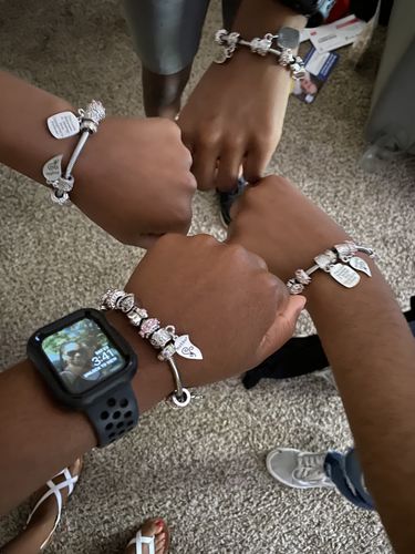 Customer photo review of Mother Daughter Eternal Love Bracelets