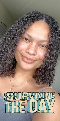 Customer photo review of Defining Flaxseed Gel for Curly Hair with Organic Hemp Seed Oil for Hair Growth and Watermelon Fragrance
