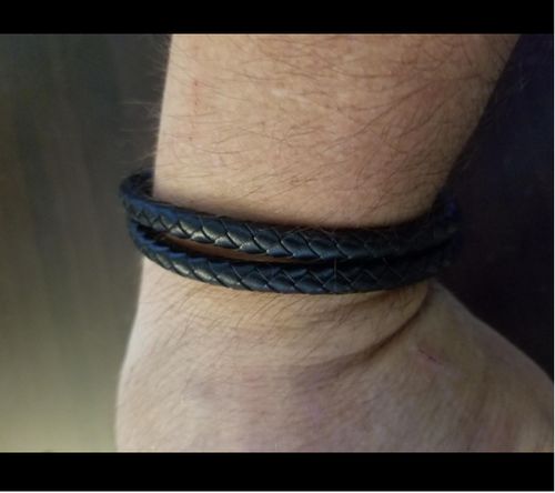 Customer photo review of Double Cord Leather Bracelet
