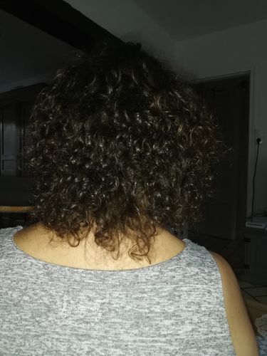Customer photo review of Huile De Souk - Cure capillaire fortifiante et revitalisante 250ml