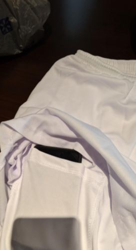 Customer photo review of 7" Pocket Hybrid Shorts