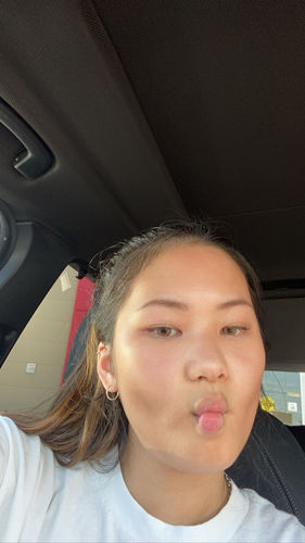 Customer photo review of Peaceful Kristin - hazel