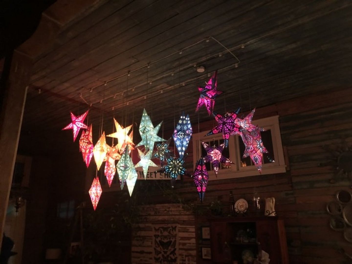 Customer photo review of 24" Magenta Purple Pink Mouri Glitter Paper Star Lantern, Hanging