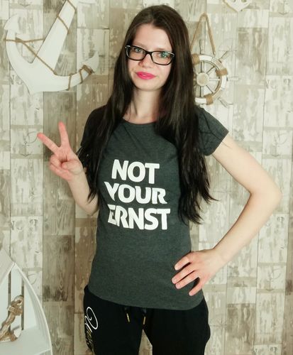 Customer photo review of Not Your Ernst - Words on Shirt  - Damen Melange Shirt
