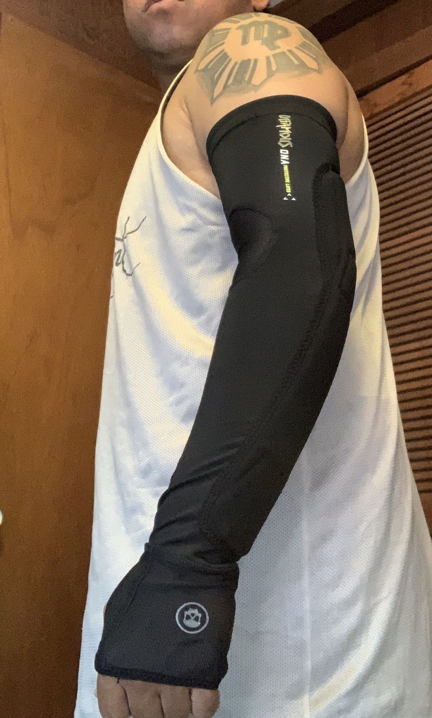 Customer photo review of Infamous PRO DNA Elbow Pads