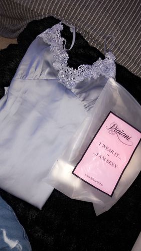 Customer photo review of Nuisette Satiné Grise