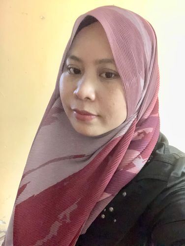 Customer photo review of ( Full Pleats ) EUPHORIA Shawls New York Maroon