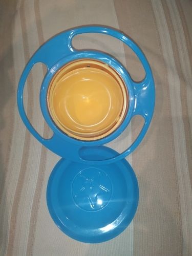 Customer photo review of Universal 360 Degrees Bowl for Kids