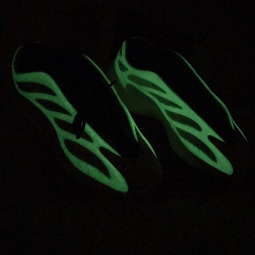 Customer photo review of Louve 'Blaze Luma' Z77 Sneakers