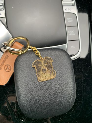 Customer photo review of Silvercut™ Keychain