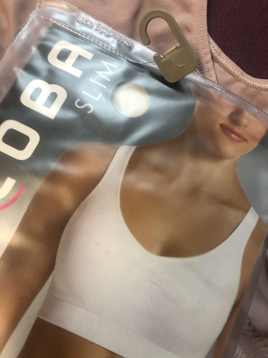 Customer photo review of Seamless Bust Support Back Fat Smoothing Bra