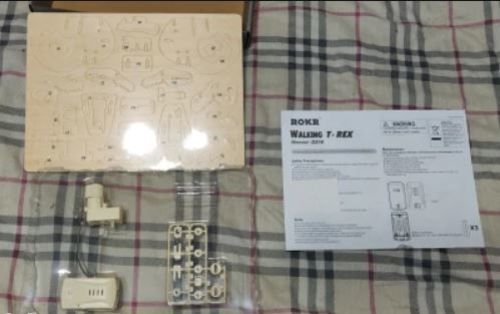 Customer photo review of Puzzle 3D Din Lemn - T-Rex Mecanic