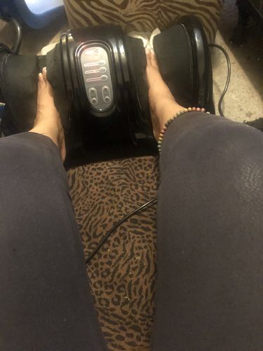 Customer photo review of MedicPure Therapeutic Shiatsu Premium Foot Massage