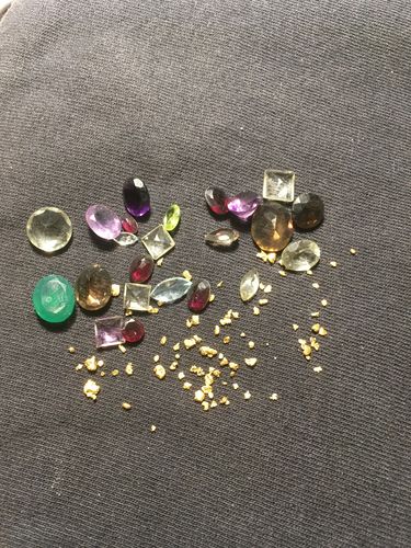 Customer photo review of *Summer 2020* NUGGET RESERVE '3 Ounce Nugget Hunt' - Gold Paydirt Concentrate - Panning Pay Dirt Bag