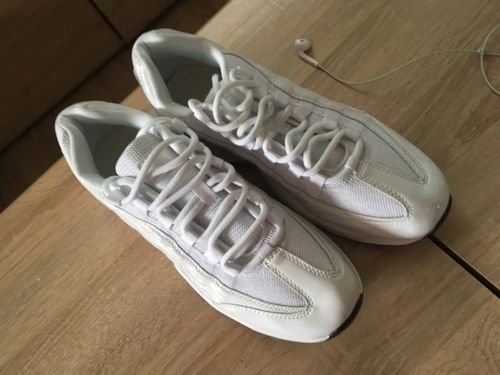 Customer photo review of Donckers 'Retro Flash' R98 Sneakers