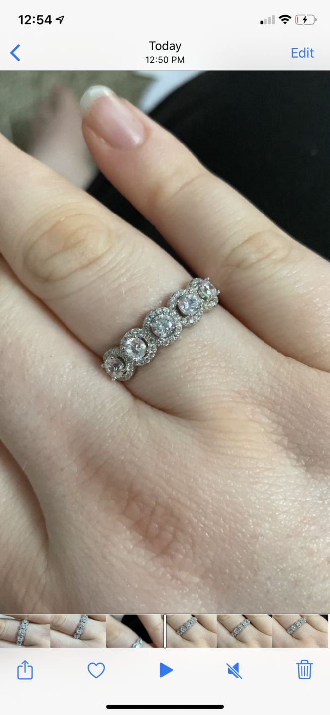 Customer photo review of S925 Round Cut 1.5 Ct Fashion Halo Five Stone Anniversary Ring In Sterling Silver