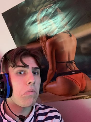 Customer photo review of Sommer Ray Poster - Orange Bikini Back View