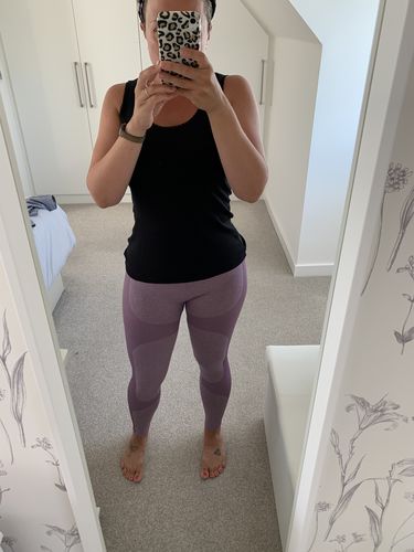 Customer photo review of Contour Leggings